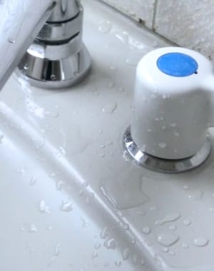 浴室蛇口の水漏れ