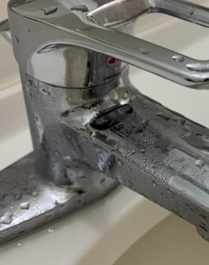 洗面蛇口の水漏れ