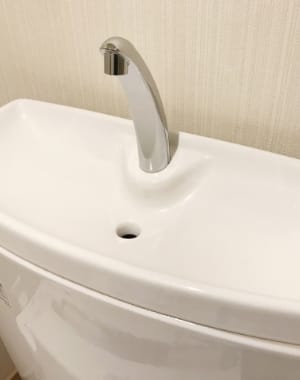 タンク手洗いの水が出ない